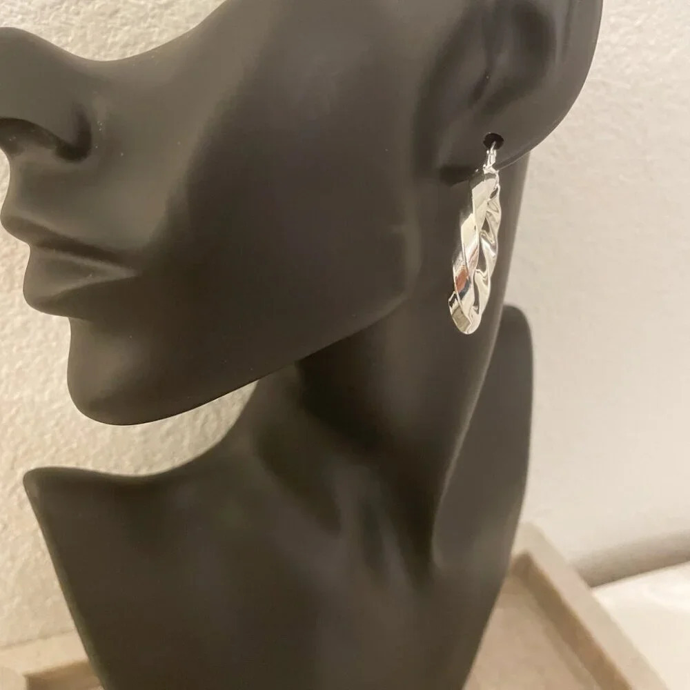 925 Sterling Silver Chunky Hoop Earrings Small Hoops Twist Spiral Hoop Earrings - Picture 6 of 6